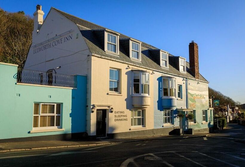 فندق Lulworth Cove Inn