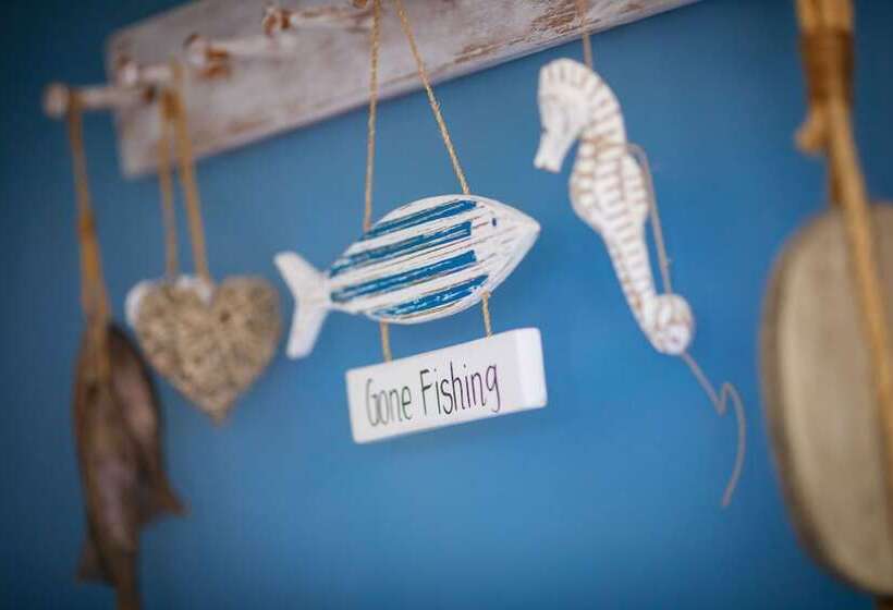 فندق Lulworth Cove Inn