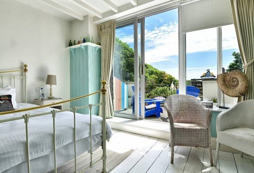 فندق Lulworth Cove Inn