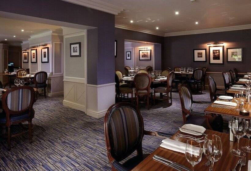 Macdonald Craxton Wood Hotel & Spa, Chester