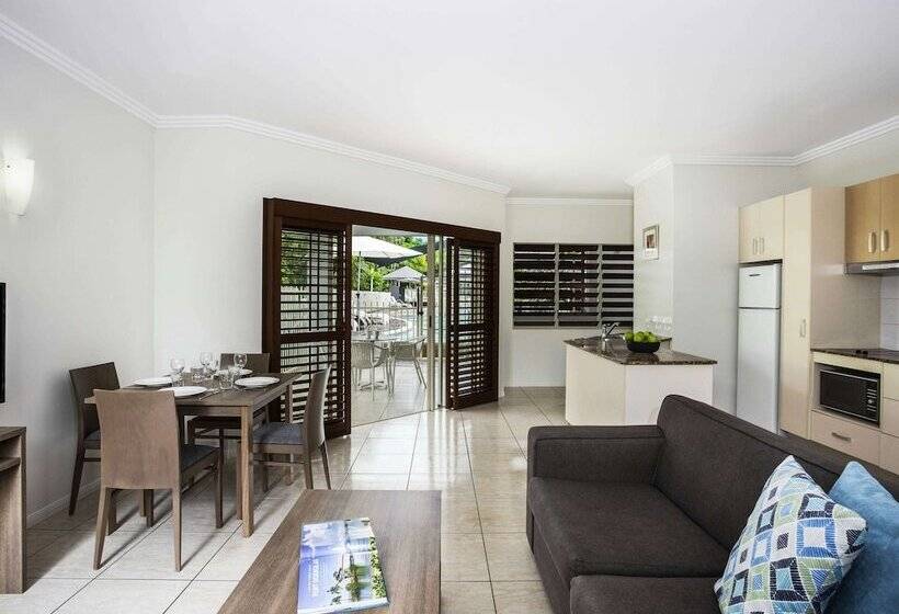 ホテル Mantra Aqueous On Port