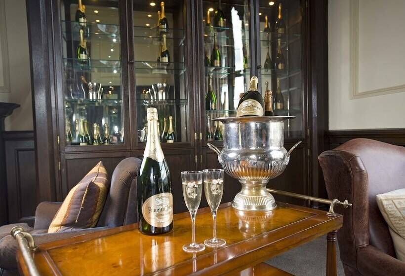 فندق Mar Hall Golf & Spa Resort