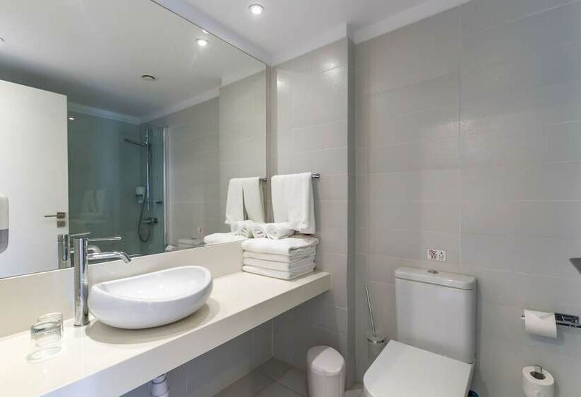 Отель Margadina