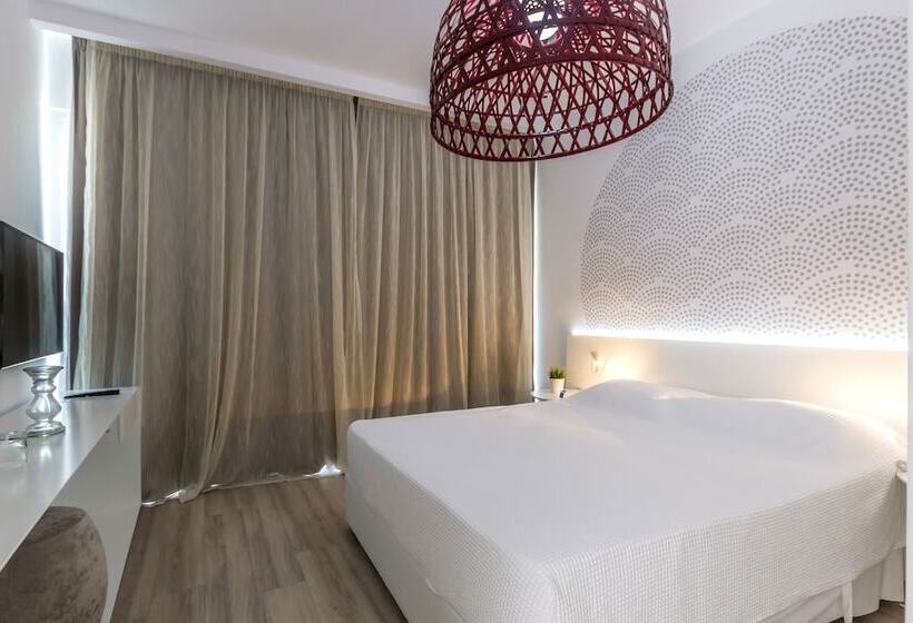 Отель Margadina