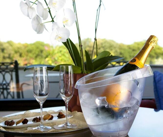 فندق Nuevo San Román De Escalante