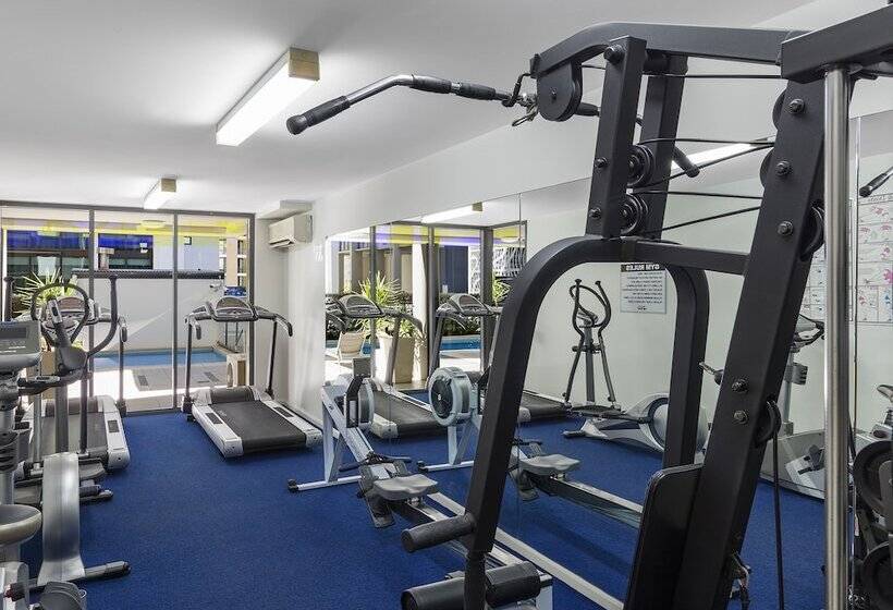 בית מלון כפרי Oaks Brisbane On Margaret Suites