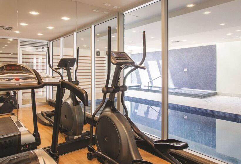 酒店 Oaks Glenelg Liberty Suites