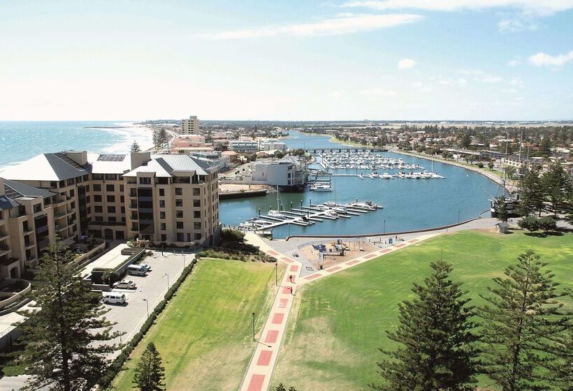 هتل Oaks Glenelg Liberty Suites