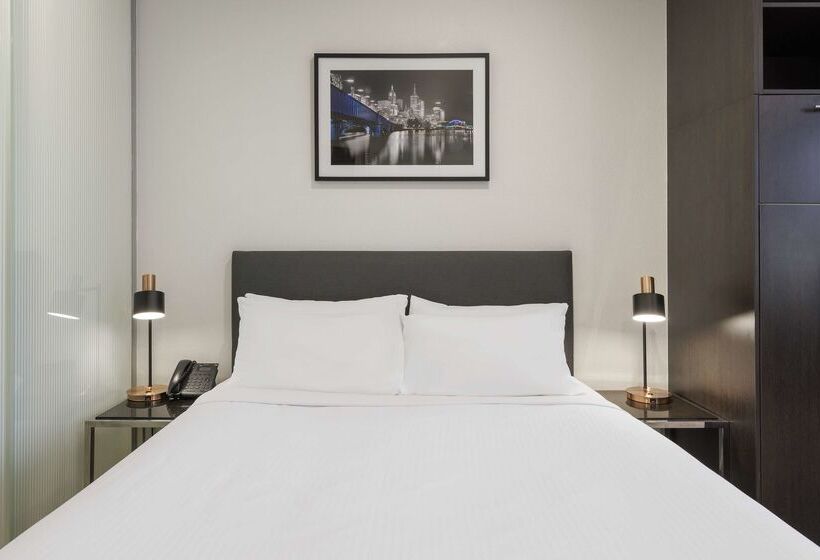 ホテル Oaks Melbourne On Collins Suites