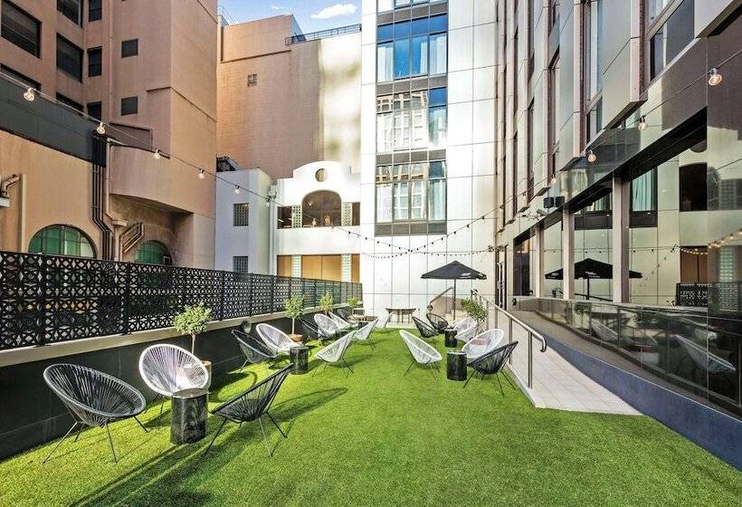 בית מלון כפרי Oaks Melbourne On Market