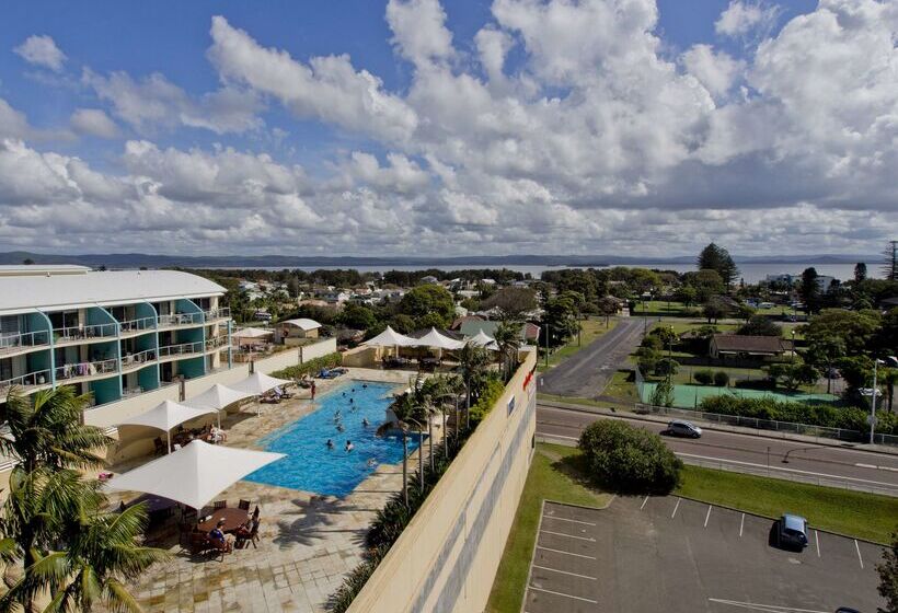 בית מלון כפרי Oaks The Entrance Waterfront Suites