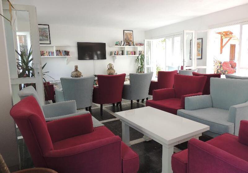 Отель Okaliptus