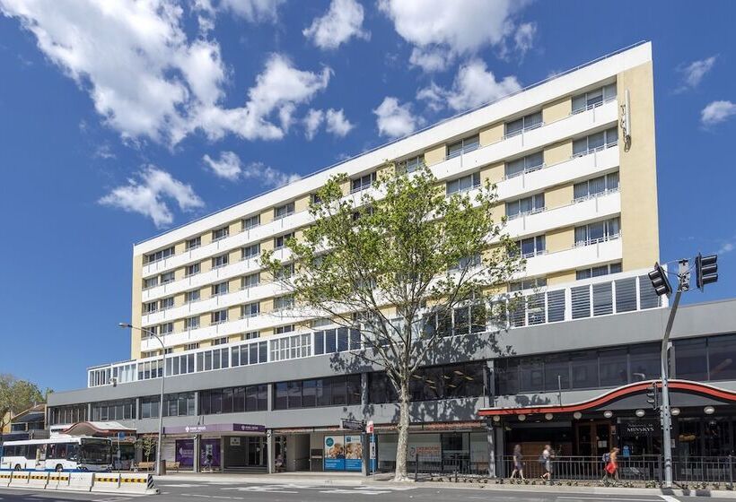 בית מלון כפרי Park Regis Concierge Apartments