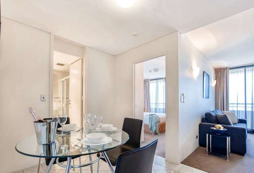 בית מלון כפרי Park Regis Concierge Apartments