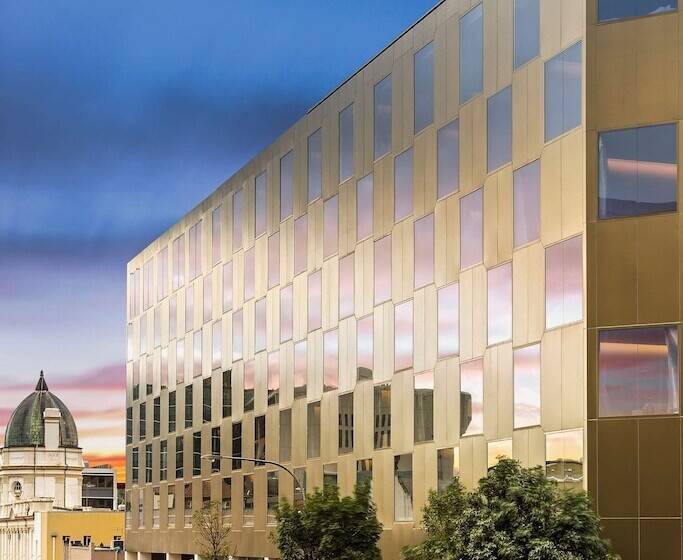 בית מלון כפרי Parkroyal Parramatta