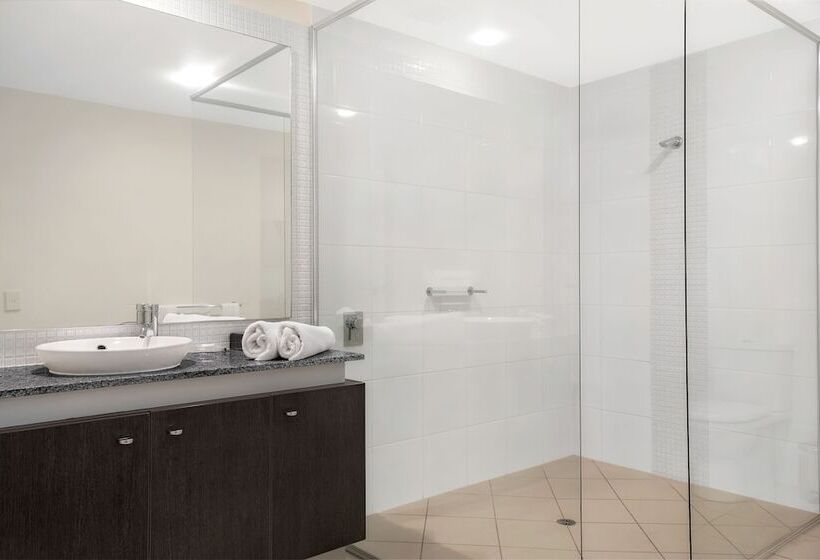 Отель Pelican Waters Golf Resort