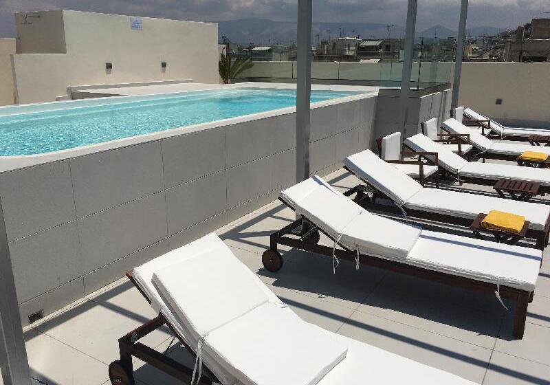 호텔 Piraeus Theoxenia