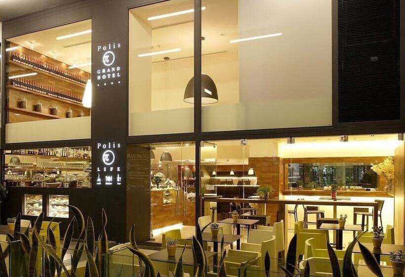 فندق Polis Grand
