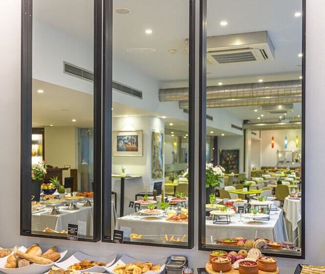 فندق Polis Grand