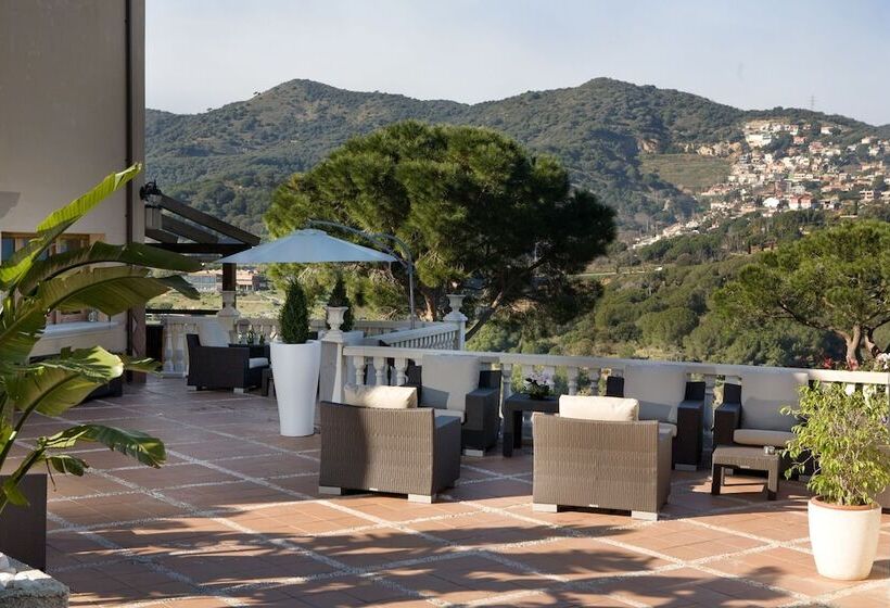 Отель Porta D'Alella