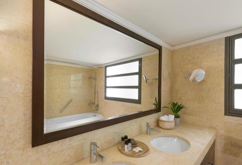 בית מלון כפרי Porto Carras Meliton