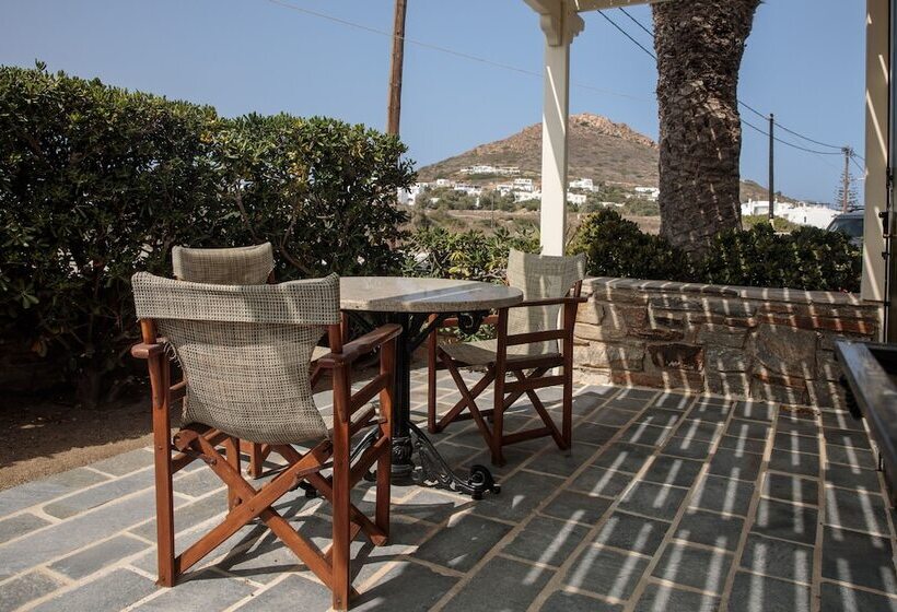 Proteas Hotel & Suites