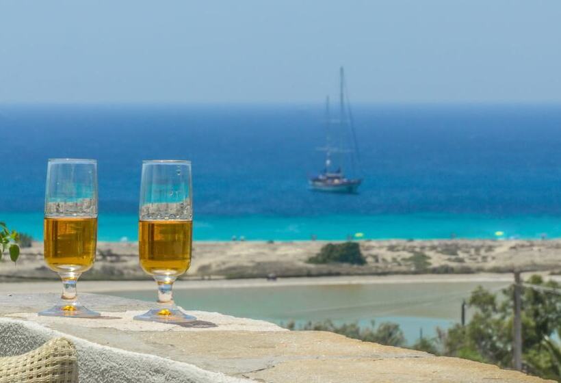 Proteas Hotel & Suites