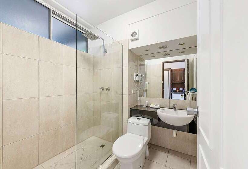 Quality Hotel Colonial Launceston