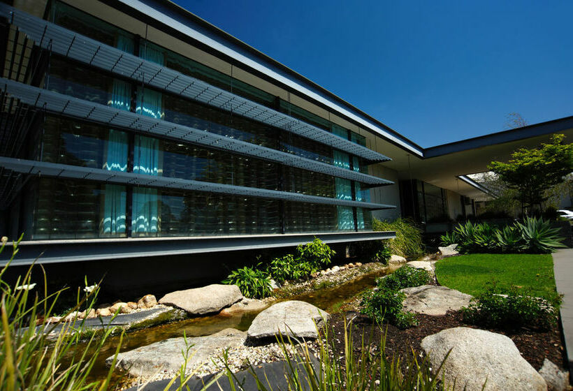 酒店 Quest Flemington