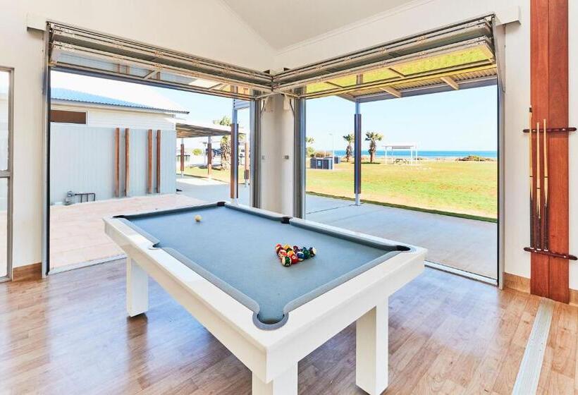 هتل Rac Monkey Mia Dolphin Resort