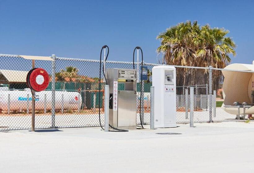 هتل Rac Monkey Mia Dolphin Resort