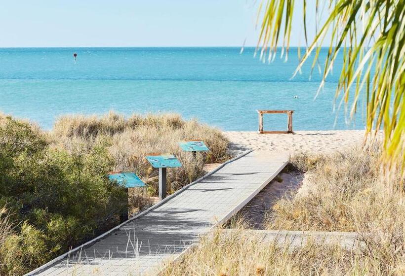 هتل Rac Monkey Mia Dolphin Resort