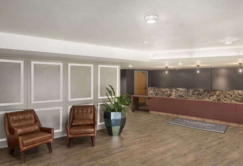 Ramada Hotel & Suites By Wyndham Coventry