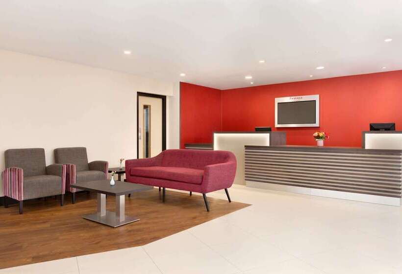 فندق Ramada Bristol West