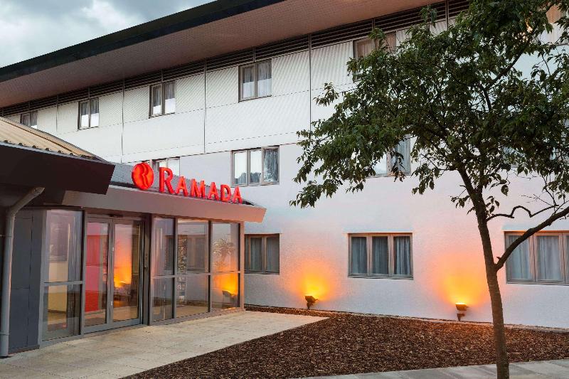 فندق Ramada London South Mimms