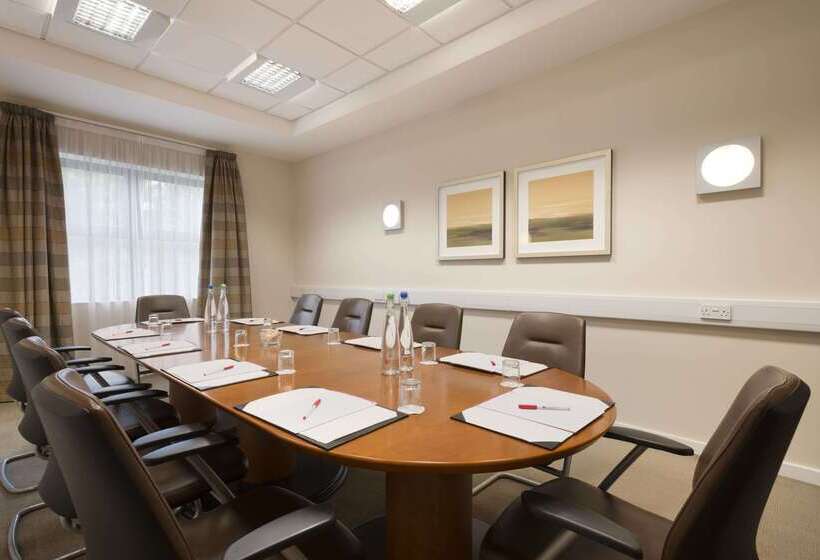 فندق Ramada Plaza Wrexham