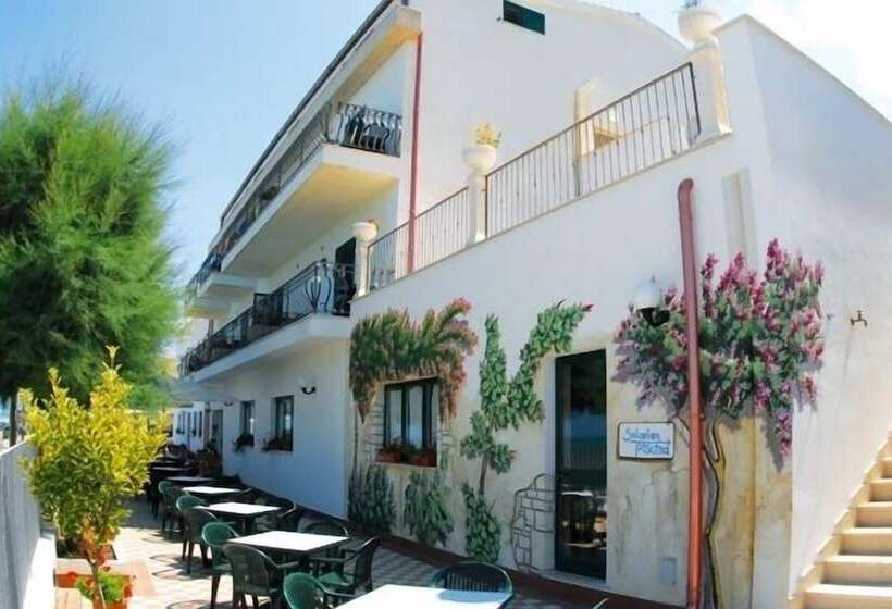 فندق Residence Tramonto