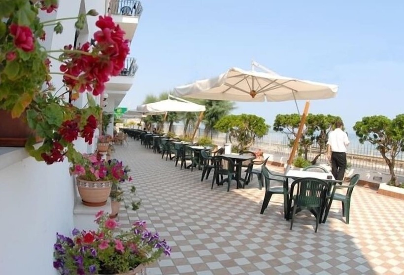 فندق Residence Tramonto