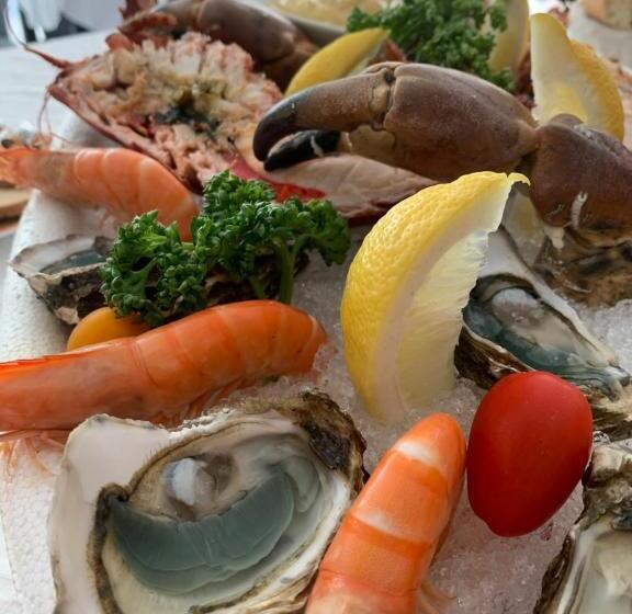 호텔 Restaurant De La Mer