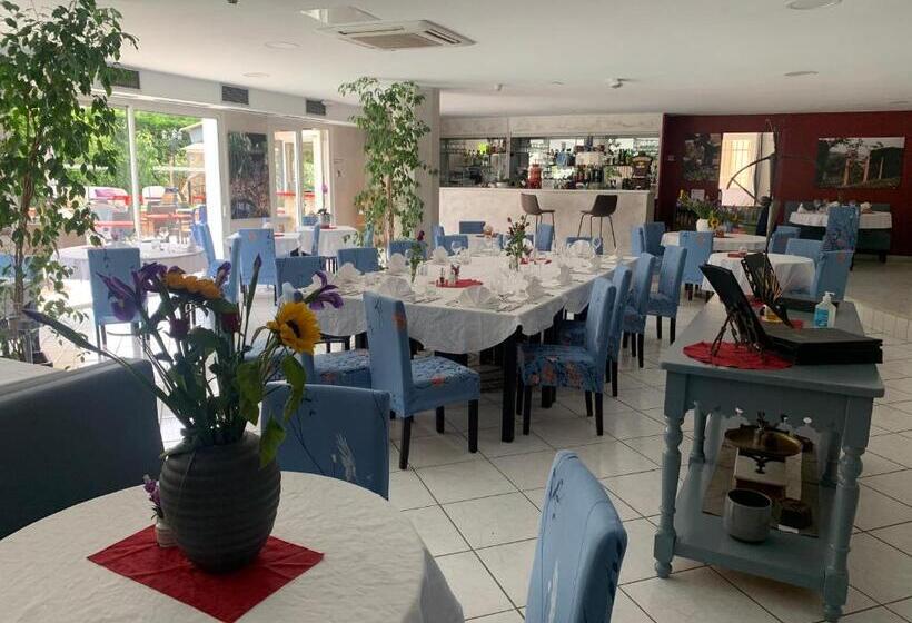 호텔 Restaurant De La Mer