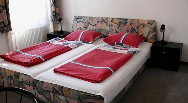 هتل Riess City Rooms   Self Check In