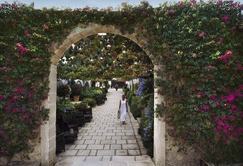 בית מלון כפרי Rocco Forte Masseria Torre Maizza