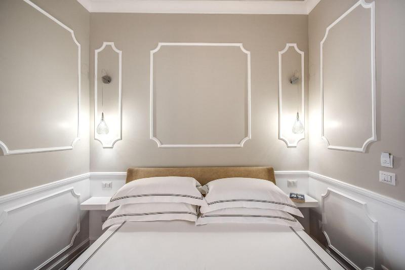 בית מלון כפרי Rome55  Piazza Di Spagna