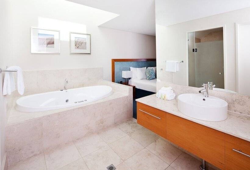 فندق Seashells Mandurah