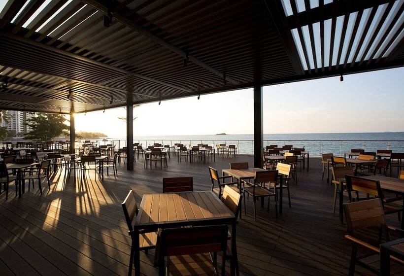 酒店 Hompton By The Beach Penang