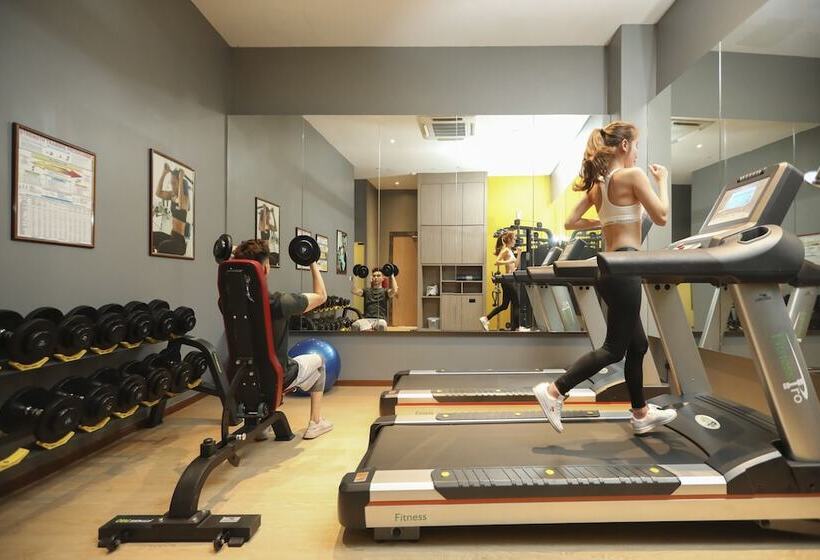 酒店 Hompton By The Beach Penang