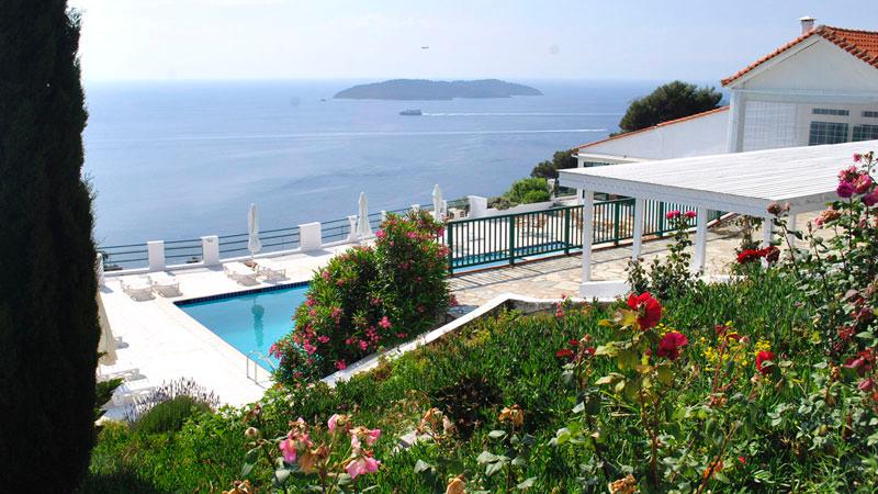 Skiathos Club Hotel Suites