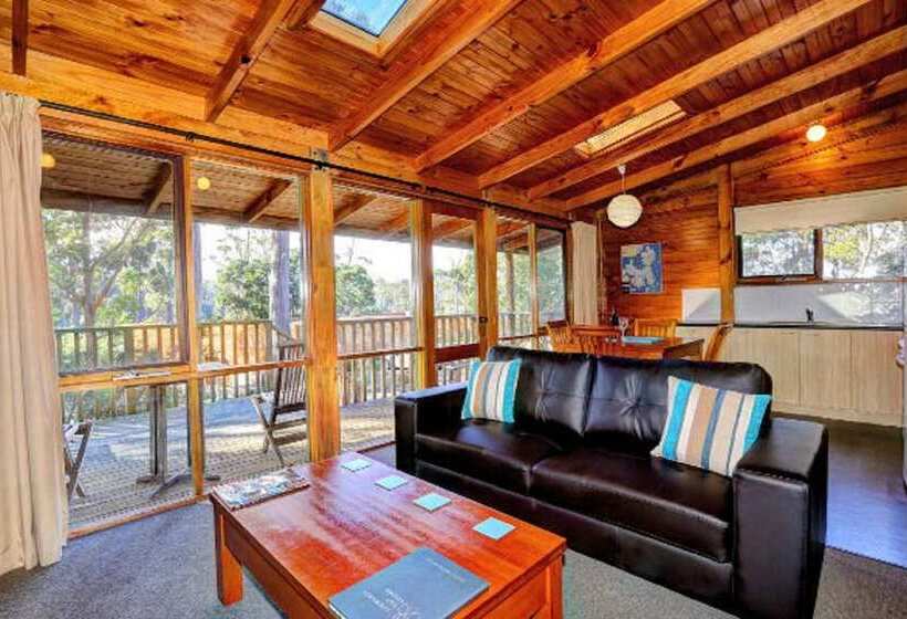 فندق Stewarts Bay Lodge