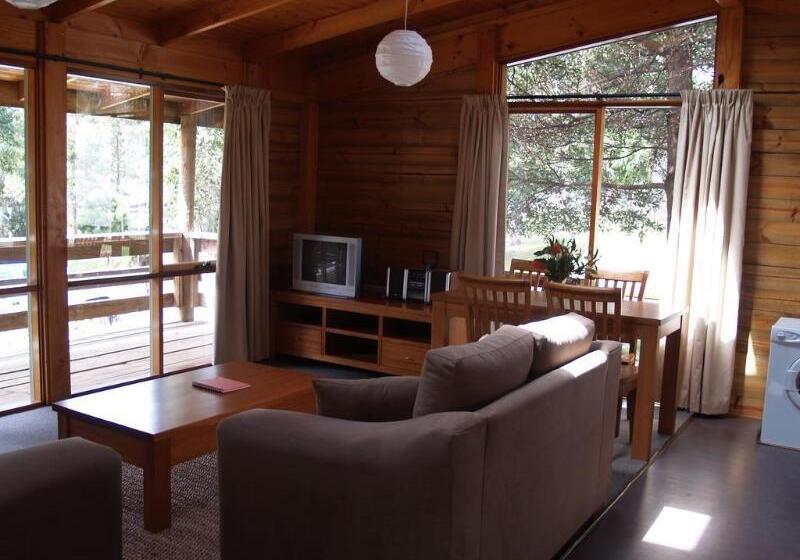 فندق Stewarts Bay Lodge