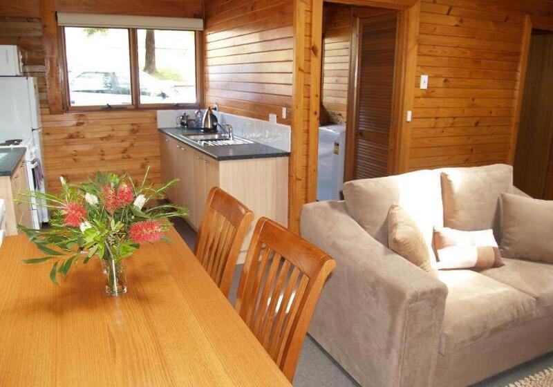 فندق Stewarts Bay Lodge